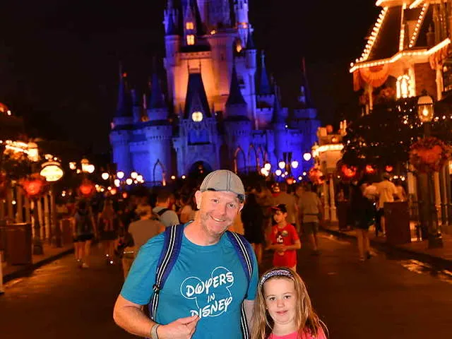Father and Daughter wearing personalised T-shirts at Disney World