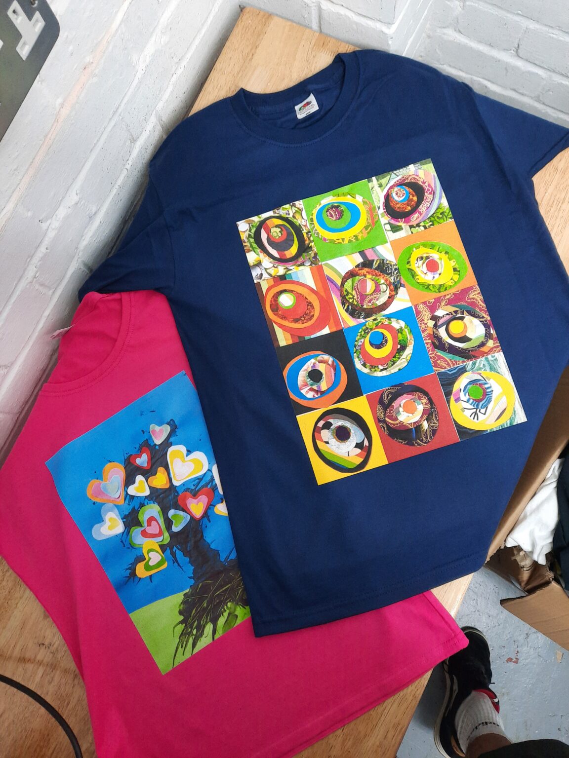 Fast Turnaround Tshirt Printing London TEEPIG